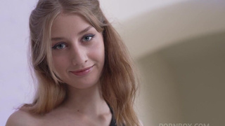 Sasha Paige смотреть 77 порно видео