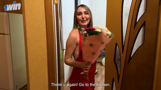 Мамку друга вытрахал опять.. А что, пока даёт — надо брать ??